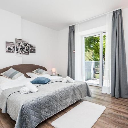 Perla Hradce 101 Apartment Hradec Kralove Luaran gambar