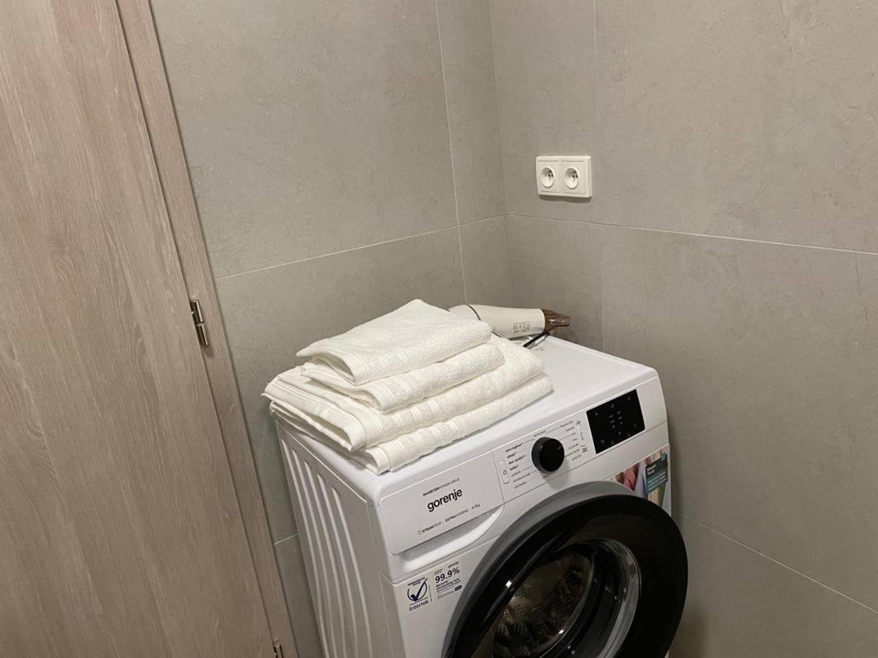 Perla Hradce 101 Apartment Hradec Kralove Luaran gambar