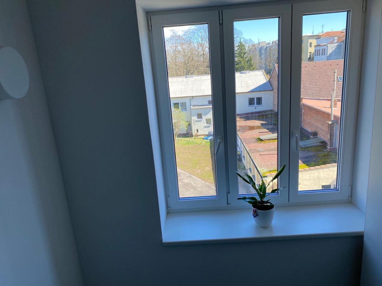 Perla Hradce 101 Apartment Hradec Kralove Luaran gambar