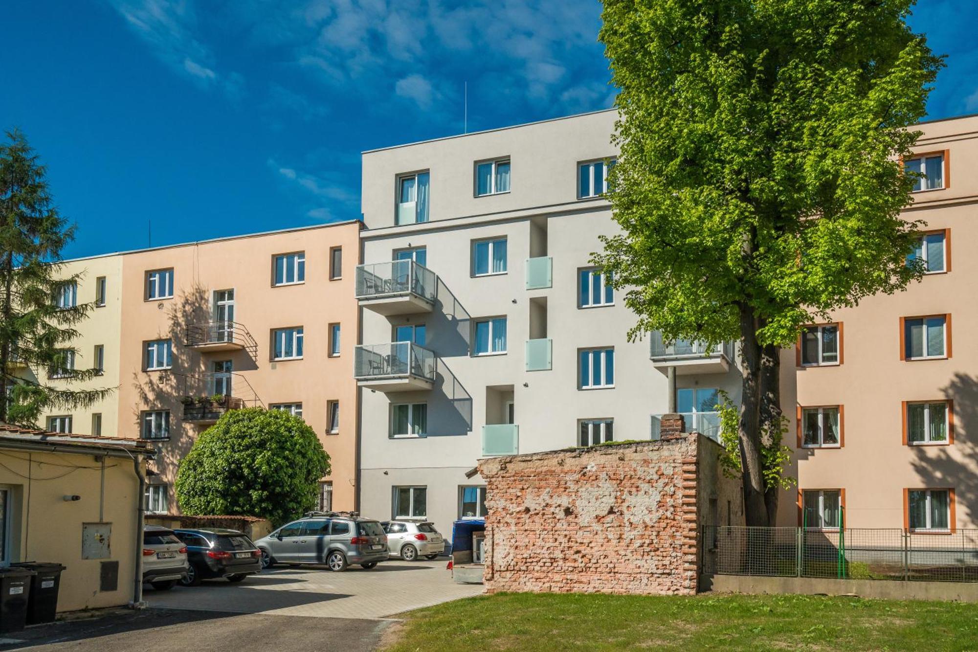 Perla Hradce 101 Apartment Hradec Kralove Luaran gambar